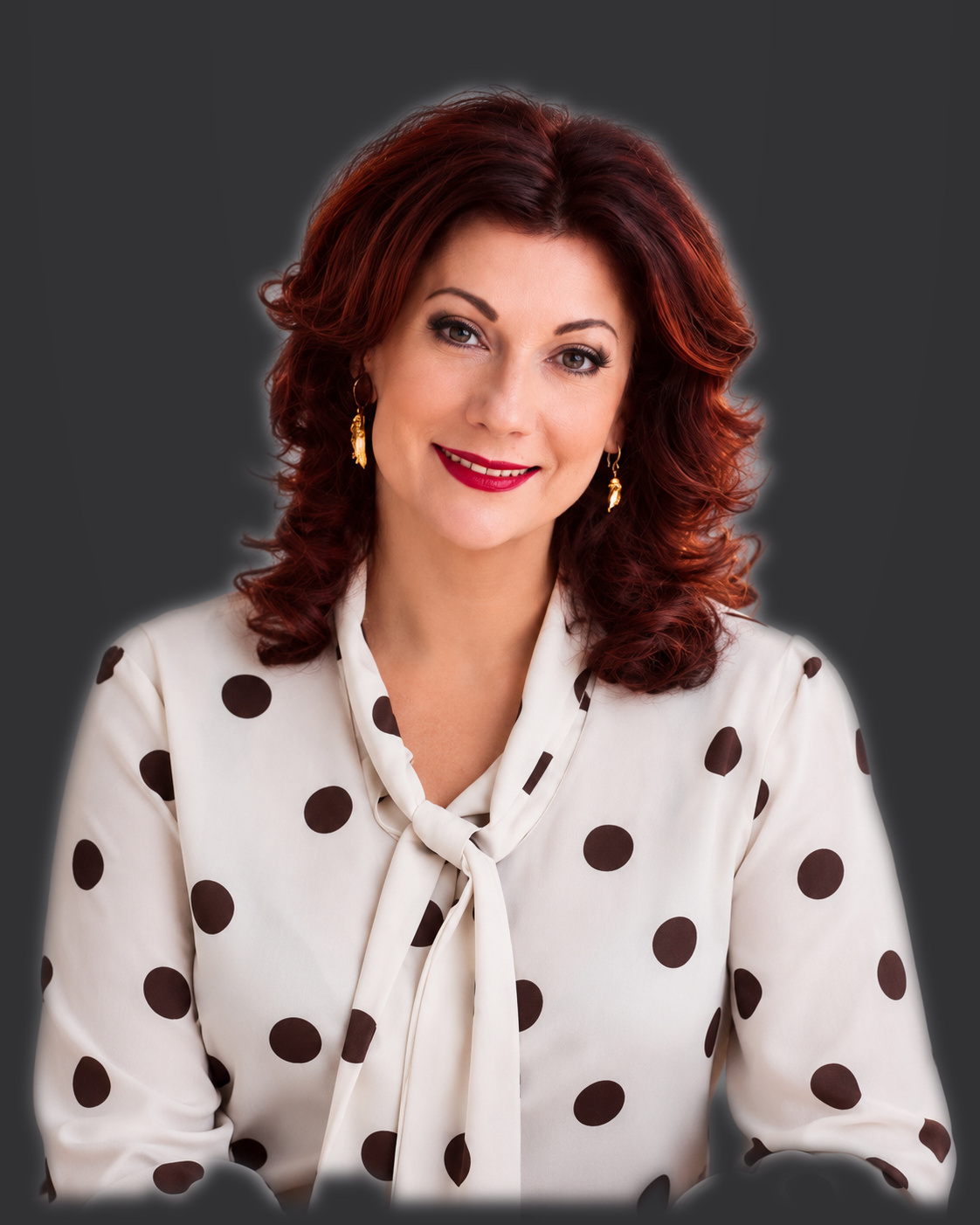 Елена Наку